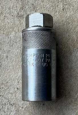 Champion Plug-mate Ct-407 13/16 Spark Plug Use - Image 1 of 4