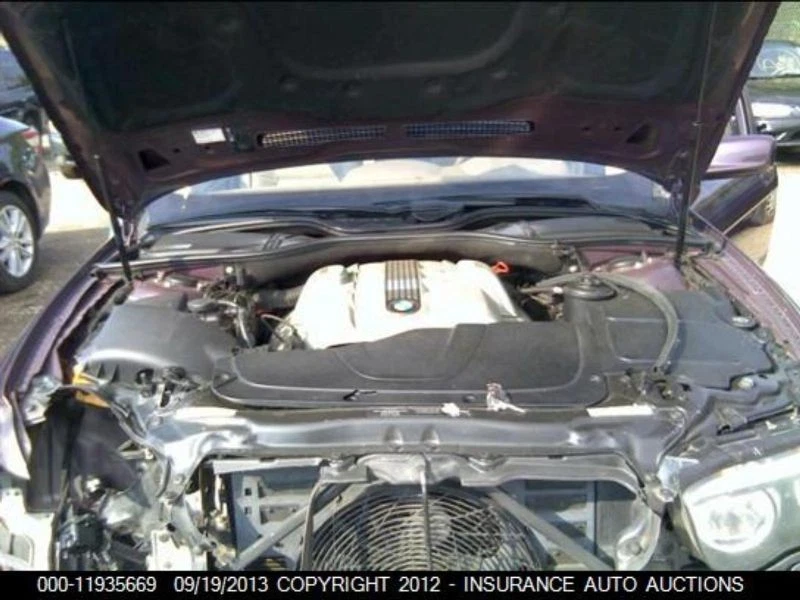 Luz antiniebla/esquina izquierda del conductor para BMW 745i 1317879 02-05 Foto 1 de 4