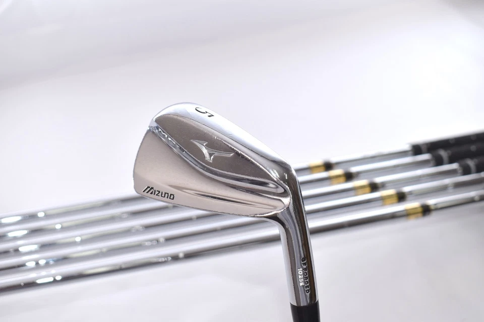 6pcs Mizuno MP-5 Forged Iron set 5-6-7-8-9-PW Flex Extra Stiff DG X100 RH Japan - Image 1 of 4