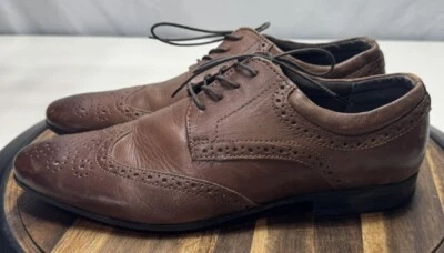 Oxford Kenneth Cole para hombre talla 10 Reaction Zeke punta de ala de cuero marrón Foto 1 de 4