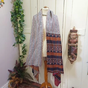 Chal de bufanda de seda Fairtrade Kantha indio reversible hippie boho 23/15 - Imagen 1 de 12