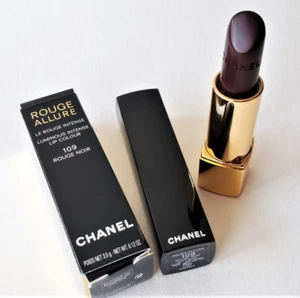 Lápiz labial CHANEL Rouge Allure 109 ROUGE NOIR color de labios intenso luminoso - Imagen 1 de 4