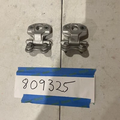 01 Mercedes Benz CLK55 AMG CLK320 LEFT DOOR HINGES Set w208 oem - Image 1 of 3