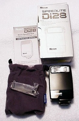 Flash digital de montaje en zapata Canon EOS | Nissin Speedlite Di28 | Nuevo en caja | Nuevo | $44 Foto 1 de 2