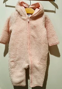 230150 Girls 6-12 Months BABY GAP Pink Bear Ears Sherpa Fleece Bunting NWT - Picture 1 of 4
