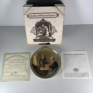 Knowles Norman Rockwell "A Family's Full Measure" Ltd Edition Collector Plate - Picture 1 of 11