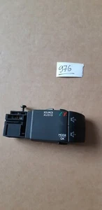 Interruptor de control de teléfono estéreo 2013-ON para Renault Captur 255522448R - Imagen 1 de 6