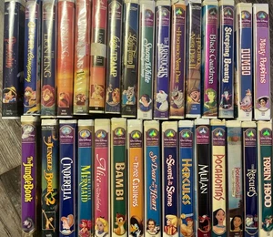 Walt Disney Masterpiece Animated Classics VHS Lot 31 — Collector’s Edition - Picture 1 of 12