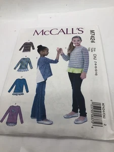 Top patrón McCall’s Girls M7424 talla 7-14 sin cortar - Imagen 1 de 2