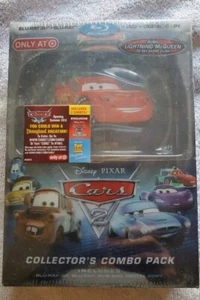 Disney Cars 2 DVD & BLU RAY 3D Globe Glow McQueen Combo Pack. - Imagen 1 de 3