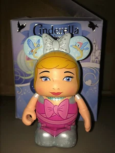 Cenicienta en Vestido Rosa CHASER 3" Vinylmation Figura Serie Cenicienta - Imagen 1 de 1