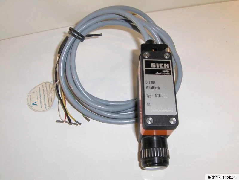 Sick Sensor NT8-02 - 10305854 - Lens 25 New - Image 1 of 1