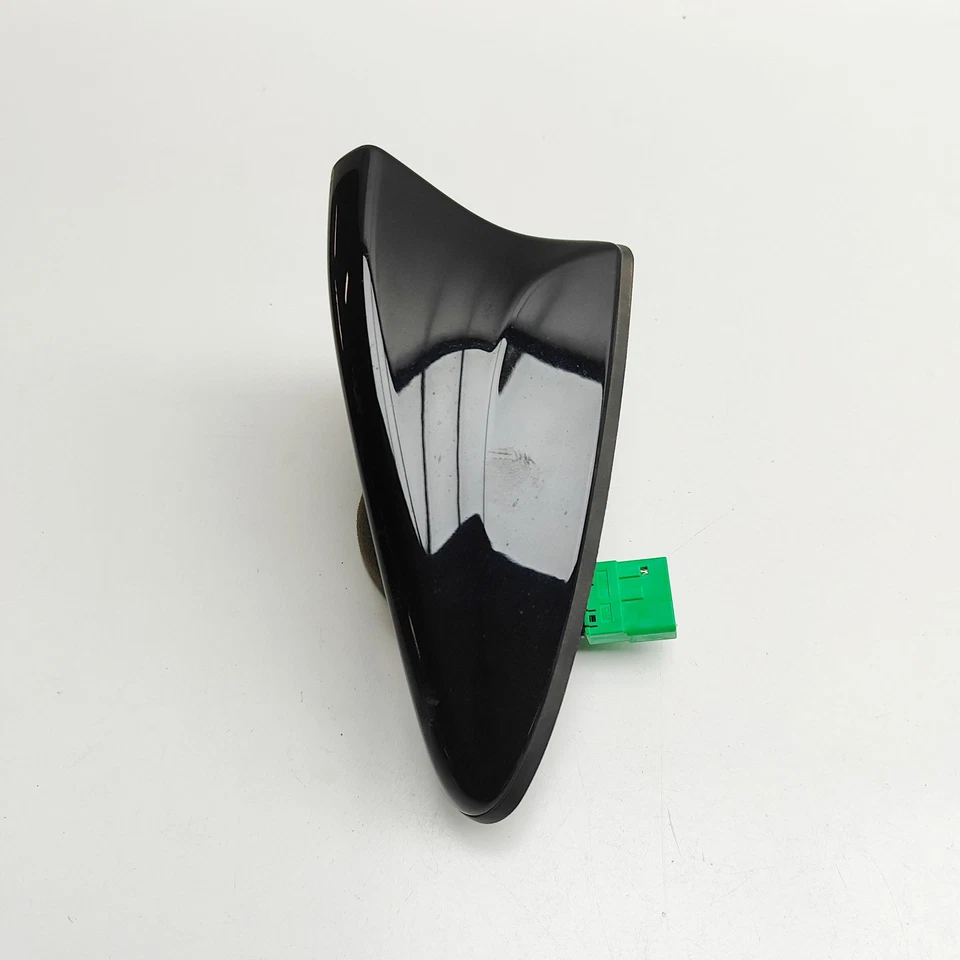 KIA SPORTAGE QL MK4 Roof Antenna 96210-F1BB0EB 1.6 Hybrid 100kW 2021 32997956 - Image 1 of 4