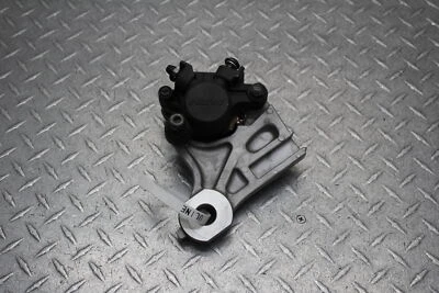 Yamaha FZ09 2014 pinza de freno trasera con soporte de montaje Foto 1 de 4