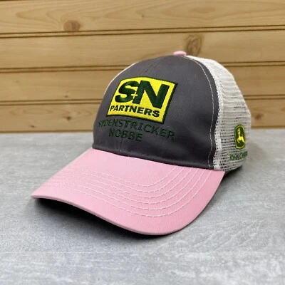 Gorra de camionero S+N Partners gorra de pelota ajustable con cierre trasero de malla rosa JOHN DEERE Foto 1 de 4