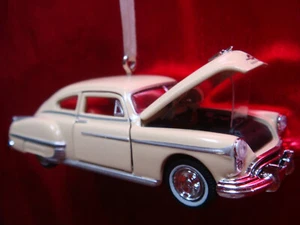 * NEW CLASSIC * 1950 50 OLDSMOBILE 88 CANTO CREAM CHRISTMAS ORNAMENT - Picture 1 of 1