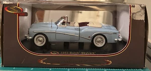 Signature Models Limited 1:32 1953 Buick Skylark die-cast Powder Blue NIB - Picture 1 of 8