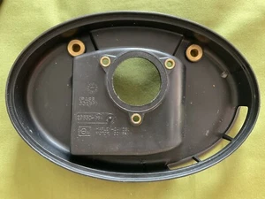 Bonita placa de respaldo de filtro de aire Harley Davidson Street Glide 2012 29630-08A - Imagen 1 de 3