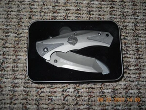 Guidesman 8cr13mov knife New in Metal display case - Picture 1 of 2