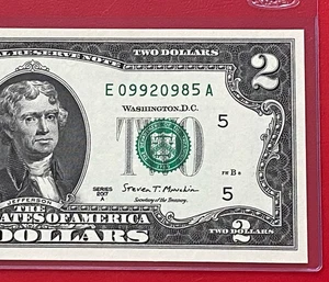 NEW 2017-A $2 TWO DOLLAR BILL ( RICHMOND E ) Uncirculated - Picture 1 of 3