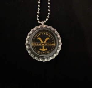 Yellowstone inspiriert / Kronkorken Halskette / Strumpf Füller - Bild 1 von 1