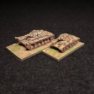 2x PAINTED C in C 6mm 1/285 Micro Armour German BEAUTEPANZERS • 06HP-250024 - Picture 1 of 8