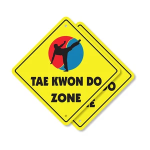 Cartello stradale in plastica Tae Kwon Do attraversamento Xing regalo novità divertente - Foto 1 di 21
