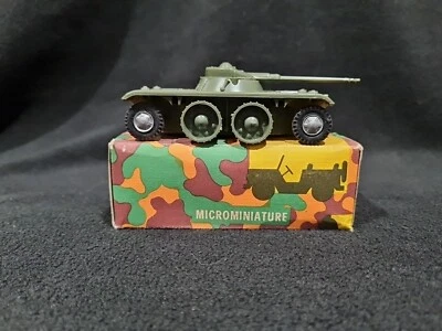 POLITOYS APS 1 AUTOBLINDA DA RICOGNIZIONE PANHARD SCALA 1:41 - Immagine 1 di 4