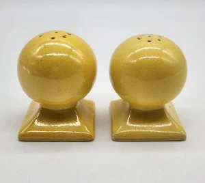 California Padre Pottery BOLA BULBO SALERO Y PIMENTERO amarillo narciso 2,5" - Imagen 1 de 9