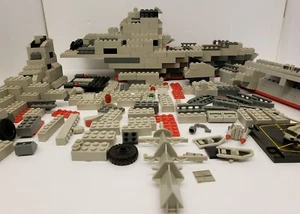 VTG MEGA BLOKS AIRCRAFT CARRIER/SHIP/BOAT PIECES~MAY BE INCOMPLETE~SOLD AS-IS - Picture 1 of 12