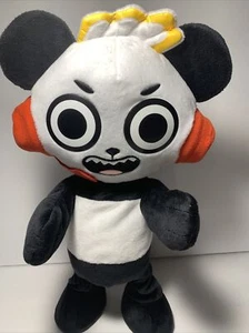 Ryan's World ""Combobunga"" Panda Peluche Luz Sonido Karate Movimiento - Imagen 1 de 8