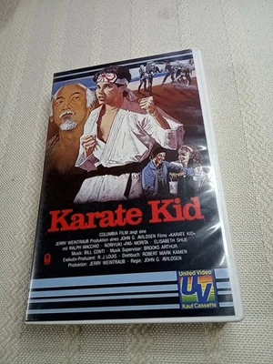 VHS Videokassette - Karate Kid - 1984 - (180) - Bild 1 von 4