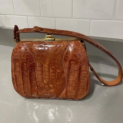 Cartera de cocodrilo genuina de colección estilo clásico años 40/50 ajustada Correa herrajes de latón Foto 1 de 4