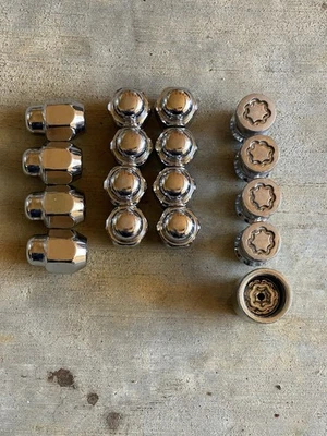 Juego de bloqueo de rueda de tuerca de bellota cromada 16x M12x1,5 para Honda Acura Hyundai Genesis Foto 1 de 2