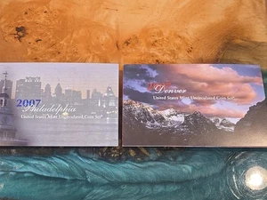 2x 2007 United States Mint Uncirculated Coin Sets - Denver & Philadelphia - Picture 1 of 8