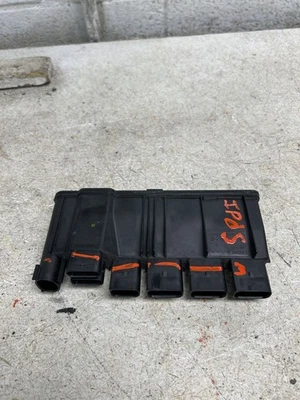 2019 BMW M5 Integrated Power Distribution Supply Control Module OEM ID 863855204 - Image 1 of 4