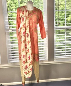 New Stitched Designer Viscos Embroidered, 3-pcs Suit Women SZ M - Picture 1 of 7