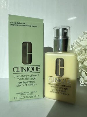 Clinique Dramatically Different Moisturizing Gel 4.2oz / 125ml  New in Box - Image 1 of 4