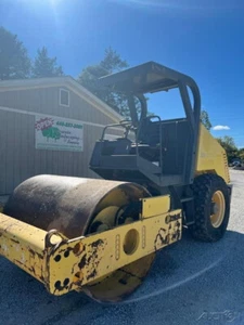 2007 Bomag BW177 66" SMOOTH DRUM ROLLER Used - Picture 1 of 12