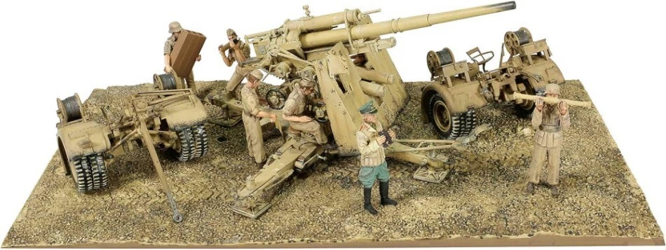 Forces of Valor DIV.SET GERMAN KRUPP FLAK 88 WITH FLAK ROHR 18 GUN 1:32 - Immagine 1 di 1