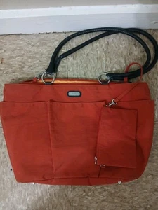 Baggalini Medium Handbag/Shoulder Crossbody Bag with Matching Wallet - Picture 1 of 3