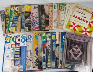LOT OF 32 VINTAGE QUILTING QUILTERS MAGAZINES VARIOUS TITLES - Picture 1 of 5