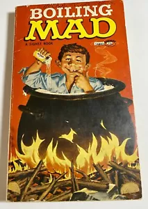 Vintage MAD Magazine Paperback BOILING MAD #21 Signet 1966 - Picture 1 of 4