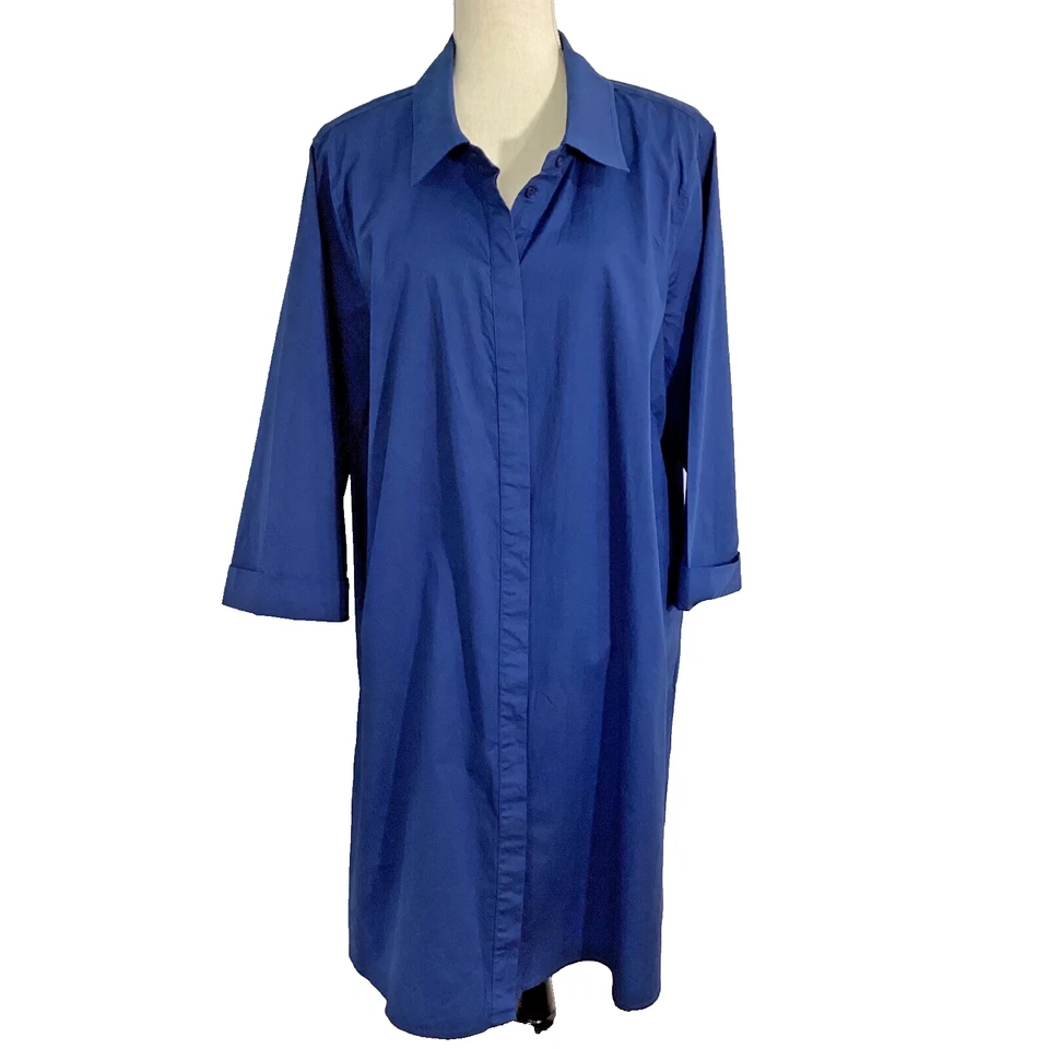 CAMISA TÚNICA PLUMERO DENNIS BASSO PLUS 2X AZUL MARINO ABOTONADA MEZCLA ALGODÓN Foto 1 de 4