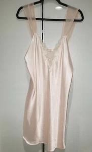 Dentelle Vintage 80s Blush Pink Bridal Satin Slip Negligee Nightgown M.  NWT - Picture 1 of 10