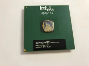 SL4CD Intel Pentium III 800 MHz 800EB/256/133 CPU Processor - Picture 1 of 2