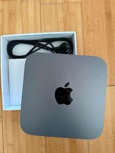 Mac Mini 2018 3,6 GHz Quad Core Intel i3 8 Go RAM 128 Go SSD - Photo 1/7