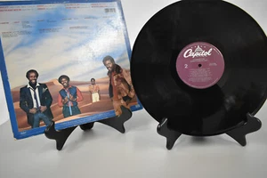 T-Connection ~ Everything Is Cool ~ Orig. Capitol Records ST-12128 EX - Imagen 1 de 2