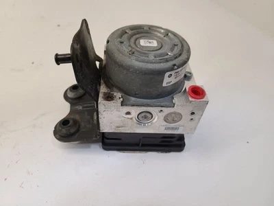 Блок управления деталью антиблокировочного тормоза в сборе 2014-16 DODGE DART   - Изображение 1 из 4