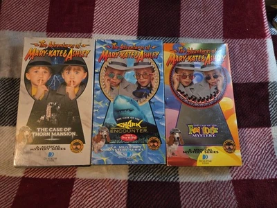 3 Lot Vhs-mary Kate & Ashley - Shark Encounter, Thorn Mansion, Fun House Mystery - Image 1 of 4